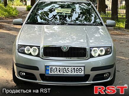 Шкода Фабия, объемом двигателя 1.4 л и пробегом 170 тыс. км за 4000 $, фото 1 на Automoto.ua
