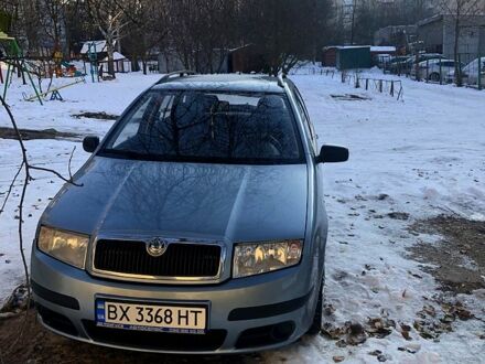 Шкода Фабия 2005 в Хмельницком на Automoto.ua Шкода Фабия, объемом двигателя 14 л и пробегом 226 тыс. км за 3600 $, фото 1 на Automoto.ua