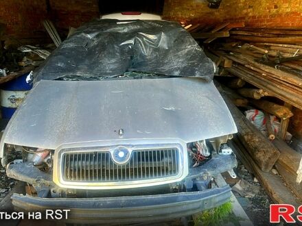 Шкода Фабія, об'ємом двигуна 1.4 л та пробігом 200 тис. км за 900 $, фото 1 на Automoto.ua