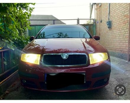 Шкода Фабия, объемом двигателя 1.4 л и пробегом 0 тыс. км за 5500 $, фото 1 на Automoto.ua