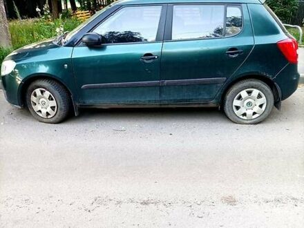 Шкода Фабия, объемом двигателя 1.4 л и пробегом 175 тыс. км за 4000 $, фото 1 на Automoto.ua