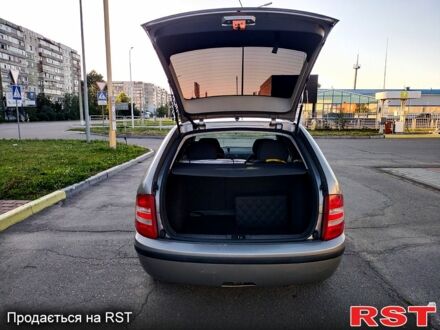Шкода Фабия, объемом двигателя 1.4 л и пробегом 277 тыс. км за 4800 $, фото 1 на Automoto.ua