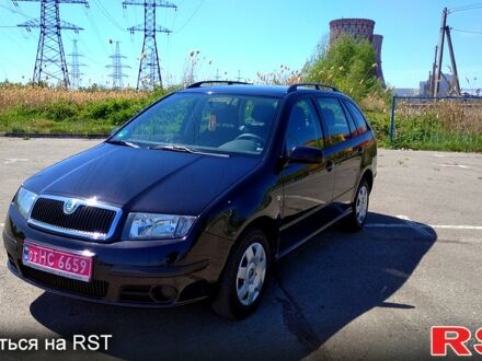 Шкода Фабия, объемом двигателя 1.4 л и пробегом 142 тыс. км за 5400 $, фото 1 на Automoto.ua