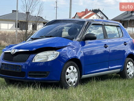 Шкода Фабия 2008 в Черкассах на Automoto.ua Шкода Фабия, объемом двигателя 1.2 л и пробегом 199 тыс. км за 1800 $, фото 1 на Automoto.ua