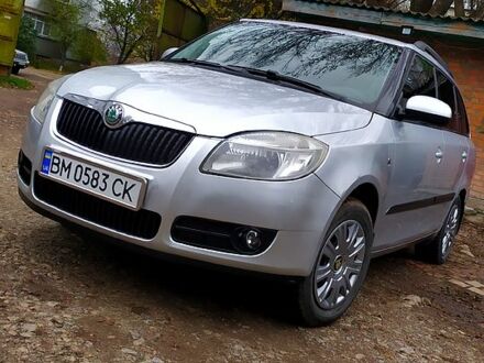 Шкода Фабия, объемом двигателя 1.9 л и пробегом 300 тыс. км за 5100 $, фото 1 на Automoto.ua