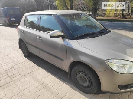 Шкода Фабія 2008 у Дніпро (Дніпропетровську) на Automoto.ua Шкода Фабія, об'ємом двигуна 1.4 л та пробігом 250 тис. км за 5100 $, фото 1 на Automoto.ua
