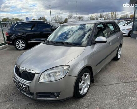 Шкода Фабія 2008 у Києві на Automoto.ua Шкода Фабія, об'ємом двигуна 0 л та пробігом 250 тис. км за 3990 $, фото 1 на Automoto.ua
