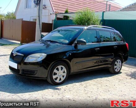 Шкода Фабия, объемом двигателя 1.4 л и пробегом 190 тыс. км за 5500 $, фото 1 на Automoto.ua