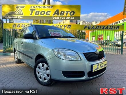 Шкода Фабия, объемом двигателя 1.4 л и пробегом 181 тыс. км за 6400 $, фото 1 на Automoto.ua