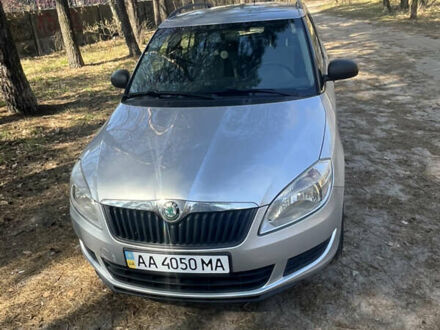 Шкода Фабия 2011 в Киеве на Automoto.ua Шкода Фабия, объемом двигателя 1.2 л и пробегом 203 тыс. км за 5300 $, фото 1 на Automoto.ua