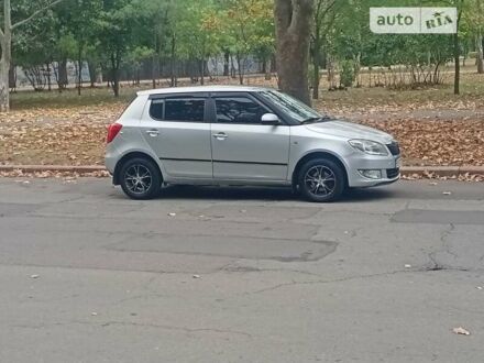 Шкода Фабія 2012 у Миколаєві на Automoto.ua Шкода Фабія, об'ємом двигуна 1.39 л та пробігом 224 тис. км за 5500 $, фото 1 на Automoto.ua