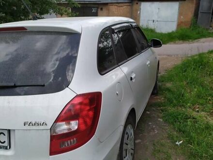 Шкода Фабия, объемом двигателя 1.6 л и пробегом 220 тыс. км за 7999 $, фото 1 на Automoto.ua