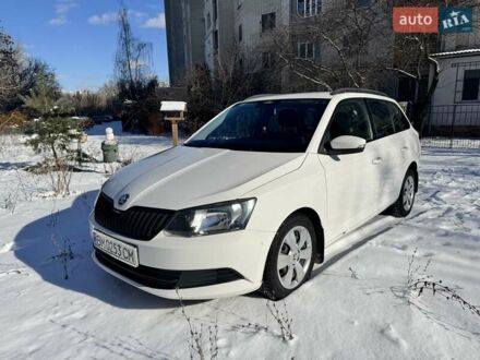 Шкода Фабія 2015 у Сумах на Automoto.ua Шкода Фабія, об'ємом двигуна 1.4 л та пробігом 250 тис. км за 8100 $, фото 1 на Automoto.ua