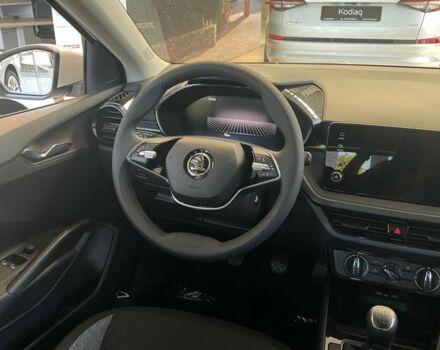 купить новое авто Шкода Фабия 2024 года от официального дилера Автотрейдiнг-Одеса Skoda Шкода фото