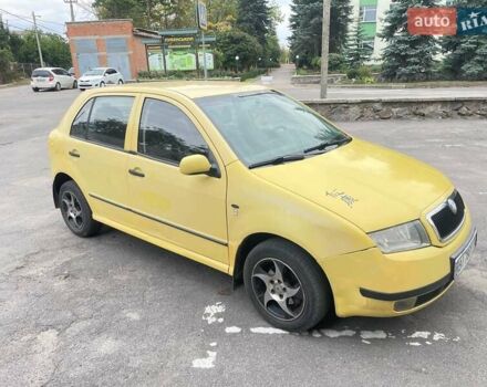 Желтый Шкода Фабия, объемом двигателя 1.39 л и пробегом 265 тыс. км за 2700 $, фото 6 на Automoto.ua