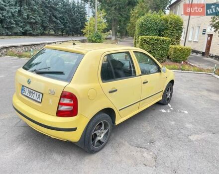 Желтый Шкода Фабия, объемом двигателя 1.39 л и пробегом 265 тыс. км за 2700 $, фото 3 на Automoto.ua