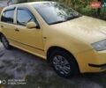 Желтый Шкода Фабия, объемом двигателя 1.4 л и пробегом 250 тыс. км за 3400 $, фото 2 на Automoto.ua
