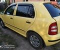 Желтый Шкода Фабия, объемом двигателя 1.4 л и пробегом 250 тыс. км за 3400 $, фото 3 на Automoto.ua