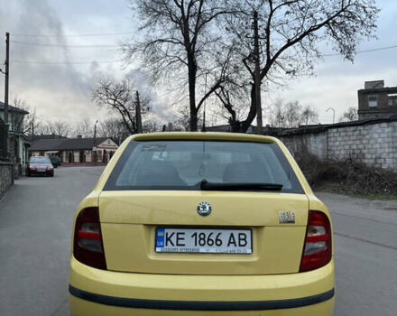 Жовтий Шкода Фабія, об'ємом двигуна 1.4 л та пробігом 223 тис. км за 4200 $, фото 3 на Automoto.ua