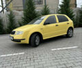 Желтый Шкода Фабия, объемом двигателя 1.39 л и пробегом 250 тыс. км за 2400 $, фото 1 на Automoto.ua