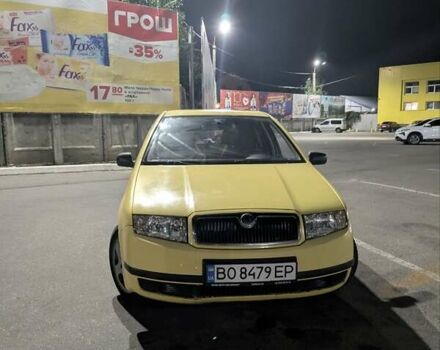 Желтый Шкода Фабия, объемом двигателя 1.4 л и пробегом 432 тыс. км за 2450 $, фото 3 на Automoto.ua