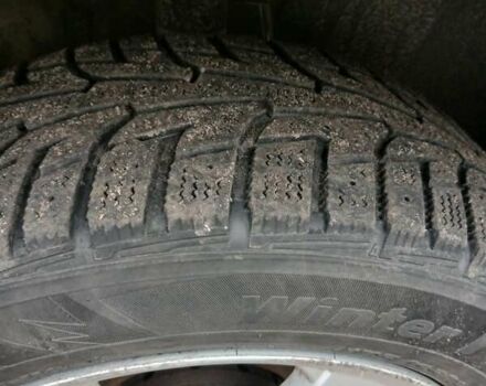 Желтый Шкода Фабия, объемом двигателя 1.4 л и пробегом 208 тыс. км за 3100 $, фото 8 на Automoto.ua