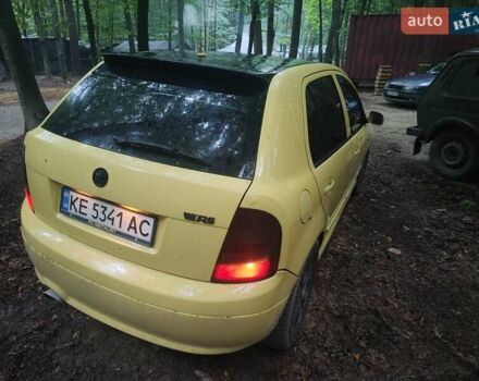 Жовтий Шкода Фабія, об'ємом двигуна 1.9 л та пробігом 252 тис. км за 3500 $, фото 1 на Automoto.ua