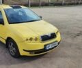 Желтый Шкода Фабия, объемом двигателя 1.2 л и пробегом 200 тыс. км за 2300 $, фото 1 на Automoto.ua