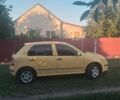 Желтый Шкода Фабия, объемом двигателя 1.2 л и пробегом 278 тыс. км за 3700 $, фото 9 на Automoto.ua