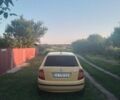 Желтый Шкода Фабия, объемом двигателя 1.2 л и пробегом 278 тыс. км за 3700 $, фото 6 на Automoto.ua