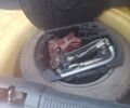 Желтый Шкода Фабия, объемом двигателя 1.2 л и пробегом 278 тыс. км за 3700 $, фото 15 на Automoto.ua