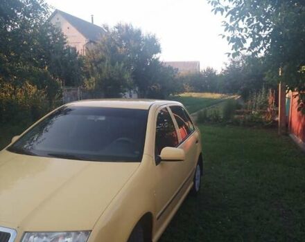 Желтый Шкода Фабия, объемом двигателя 1.2 л и пробегом 278 тыс. км за 3700 $, фото 12 на Automoto.ua