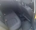 Желтый Шкода Фабия, объемом двигателя 1.2 л и пробегом 278 тыс. км за 3700 $, фото 18 на Automoto.ua