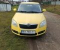 Жовтий Шкода Фабія, об'ємом двигуна 1.2 л та пробігом 212 тис. км за 3800 $, фото 1 на Automoto.ua