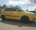 Желтый Шкода Фабия, объемом двигателя 1.2 л и пробегом 164 тыс. км за 5400 $, фото 7 на Automoto.ua