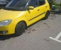 Желтый Шкода Фабия, объемом двигателя 1.2 л и пробегом 164 тыс. км за 5400 $, фото 6 на Automoto.ua