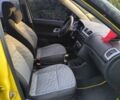 Шкода Фабія 2008 у Кам'янське (Дніпродзержинськ) на Automoto.ua Жовтий Шкода Фабія, об'ємом двигуна 1.4 л та пробігом 320 тис. км за 4050 $, фото 1 на Automoto.ua