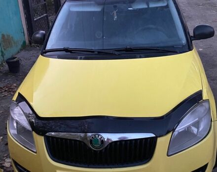 Жовтий Шкода Фабія, об'ємом двигуна 1.2 л та пробігом 195 тис. км за 3550 $, фото 2 на Automoto.ua