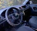 Желтый Шкода Фабия, объемом двигателя 1.2 л и пробегом 195 тыс. км за 4100 $, фото 4 на Automoto.ua
