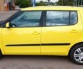 Желтый Шкода Фабия, объемом двигателя 1.2 л и пробегом 171 тыс. км за 6000 $, фото 5 на Automoto.ua