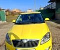 Желтый Шкода Фабия, объемом двигателя 1.2 л и пробегом 163 тыс. км за 5500 $, фото 1 на Automoto.ua