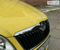 Желтый Шкода Фабия, объемом двигателя 1.39 л и пробегом 108 тыс. км за 6300 $, фото 46 на Automoto.ua