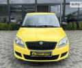 Желтый Шкода Фабия, объемом двигателя 1.2 л и пробегом 173 тыс. км за 5990 $, фото 4 на Automoto.ua