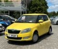 Желтый Шкода Фабия, объемом двигателя 1.4 л и пробегом 234 тыс. км за 5950 $, фото 1 на Automoto.ua