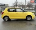 Жовтий Шкода Фабія, об'ємом двигуна 1.39 л та пробігом 298 тис. км за 4300 $, фото 7 на Automoto.ua