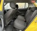 Жовтий Шкода Фабія, об'ємом двигуна 1.39 л та пробігом 298 тис. км за 4300 $, фото 16 на Automoto.ua