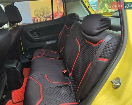 Шкода Фабия 2012 в Киеве на Automoto.ua Желтый Шкода Фабия, объемом двигателя 1.4 л и пробегом 300 тыс. км за 4900 $, фото 2 на Automoto.ua