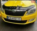 Желтый Шкода Фабия, объемом двигателя 1.39 л и пробегом 257 тыс. км за 4900 $, фото 1 на Automoto.ua