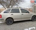 Желтый Шкода Фабия, объемом двигателя 1.39 л и пробегом 197 тыс. км за 3500 $, фото 9 на Automoto.ua