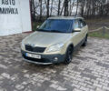 Желтый Шкода Фабия, объемом двигателя 1.6 л и пробегом 194 тыс. км за 6600 $, фото 6 на Automoto.ua